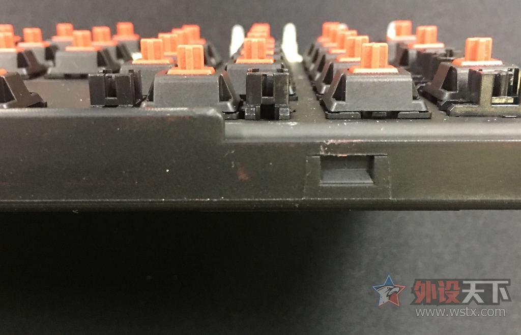 �����Ϸ�����--��˹G.S104 ���䲼�ֻ�е��������