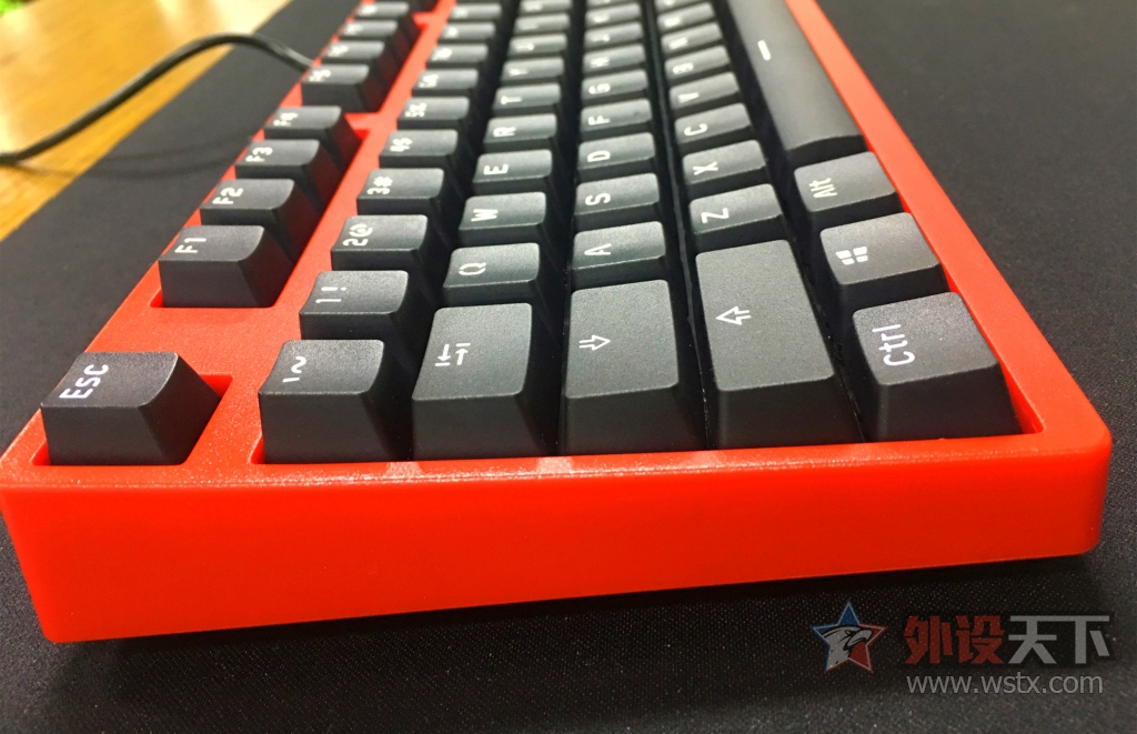 �����Ϸ�����--��˹G.S104 ���䲼�ֻ�е��������