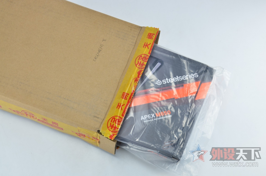 ����RGB��QX2�������������Ļ𻨣����APEX M650��е��������