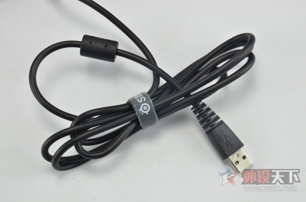 ����RGB��QX2�������������Ļ𻨣����APEX M650��е��������