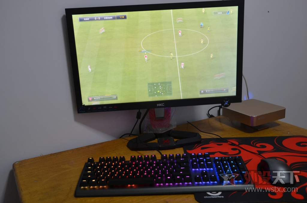 ����RGB��QX2�������������Ļ𻨣����APEX M650��е��������