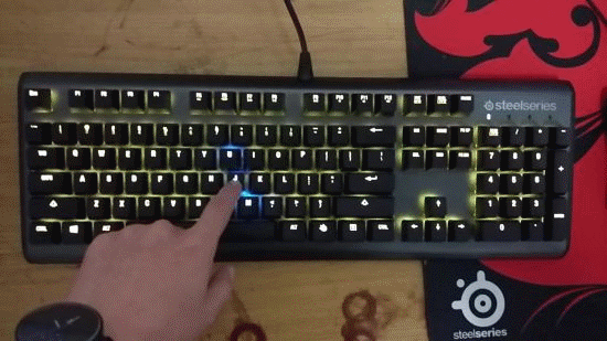 ����RGB��QX2�������������Ļ𻨣����APEX M650��е��������