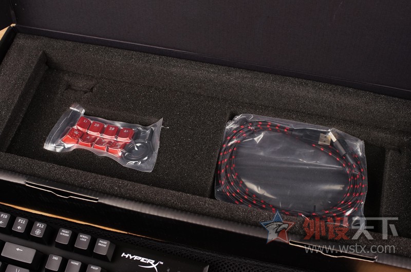 ��Ʒ������������ɫ����ʿ�� HyperX Alloy ������ ��е��������