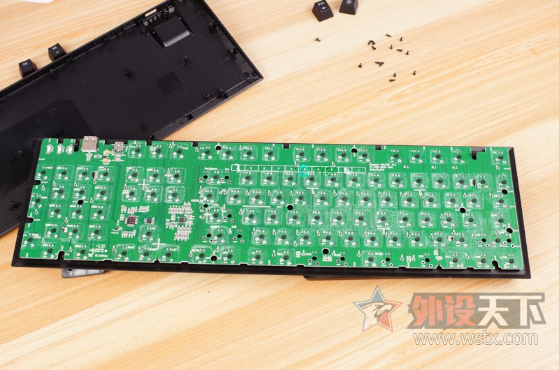 ��Ʒ������������ɫ����ʿ�� HyperX Alloy ������ ��е��������