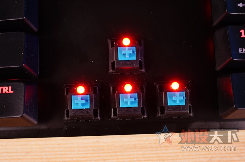 ��Ʒ������������ɫ����ʿ�� HyperX Alloy ������ ��е��������