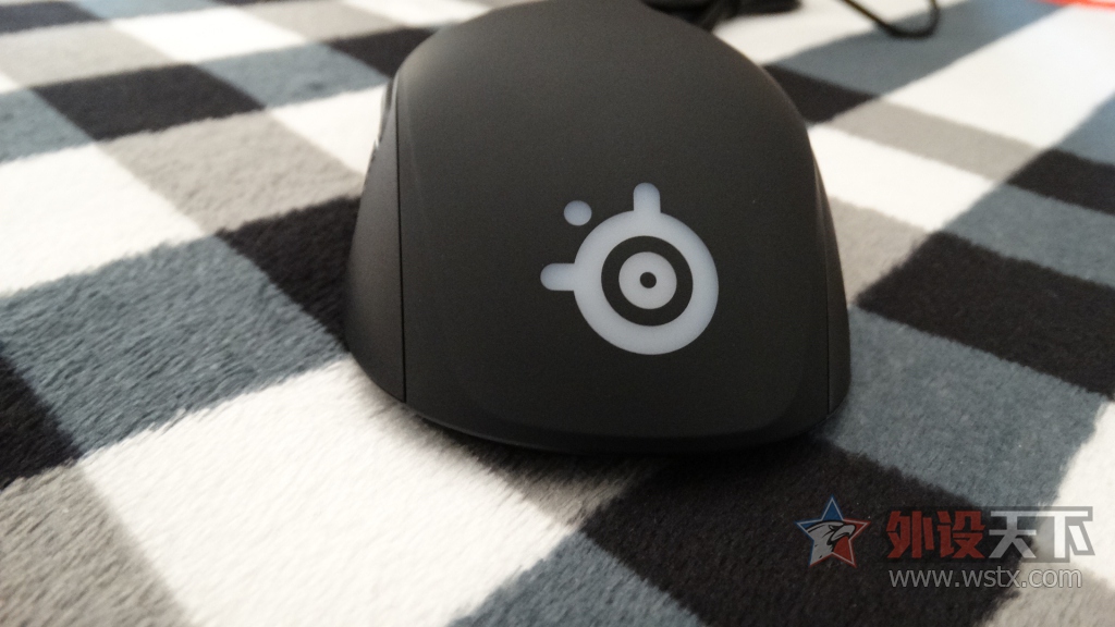 СSteelSeries RIVAL 100