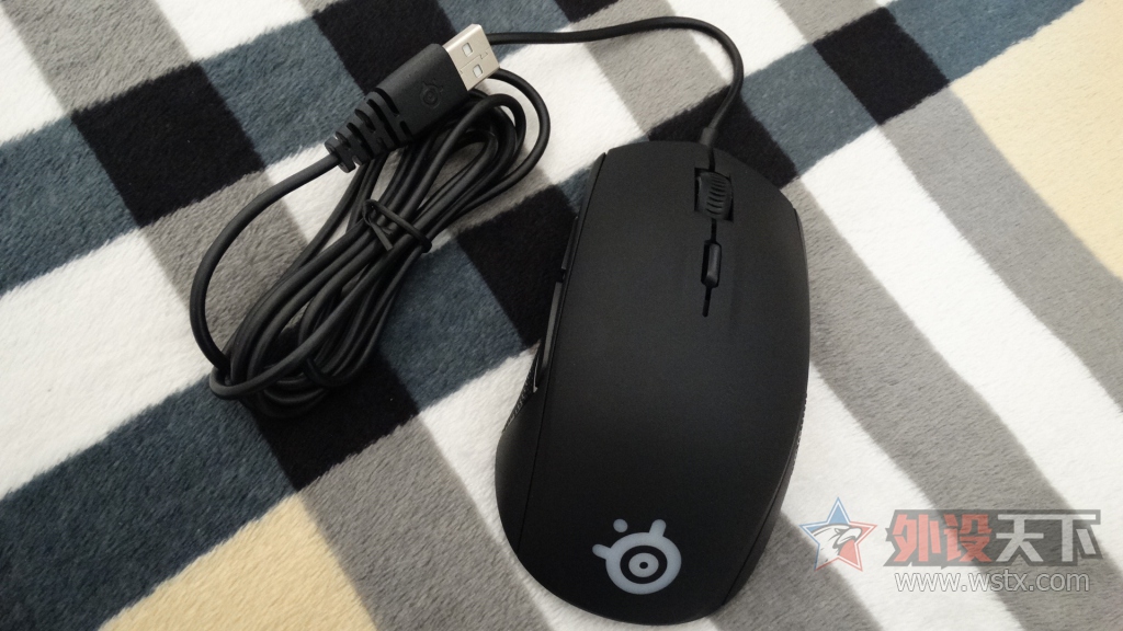 СSteelSeries RIVAL 100