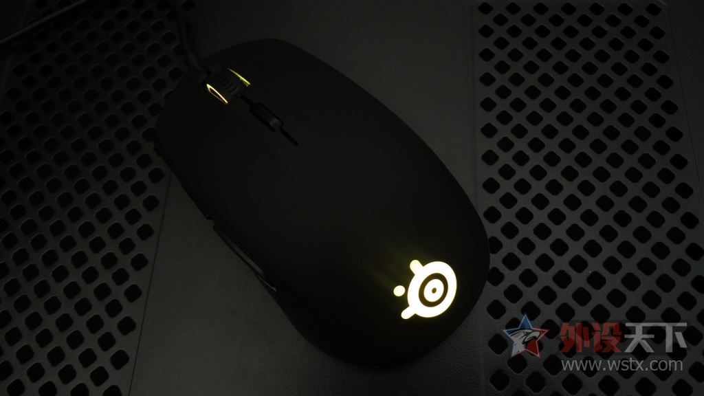 СSteelSeries RIVAL 100