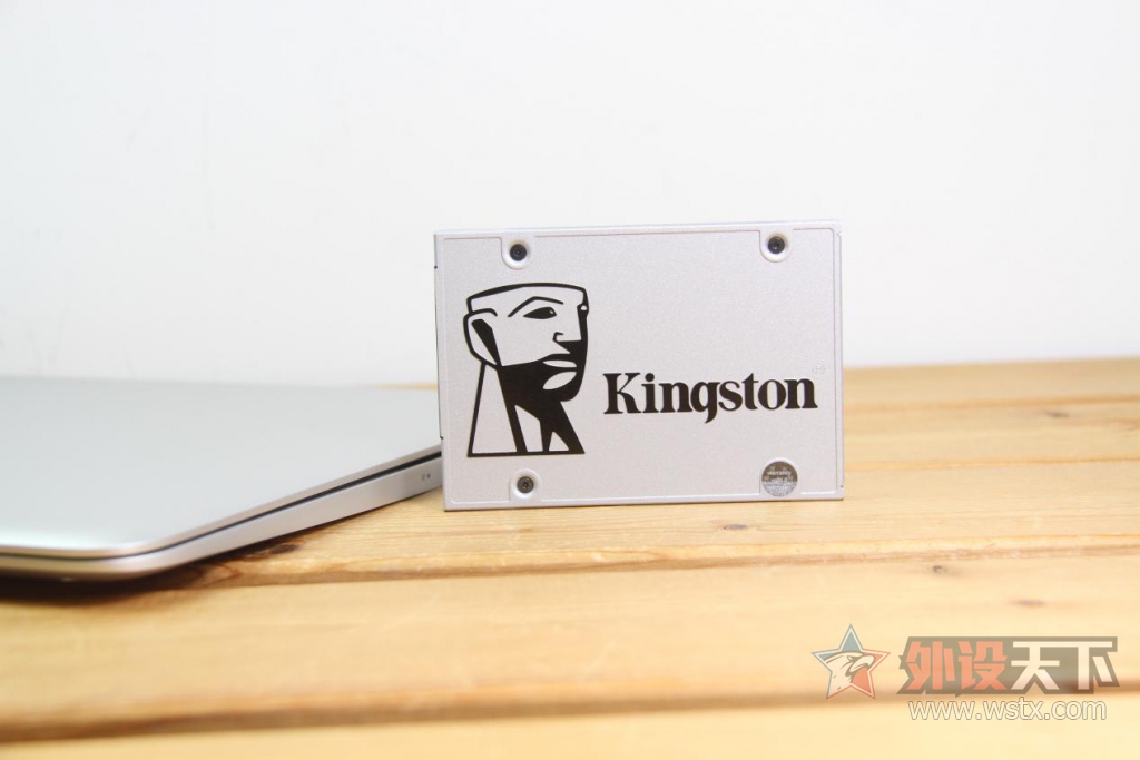 ٶȻʿUV400 SSD
