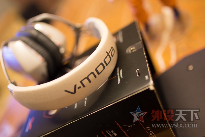 棡V- moda CROSSFADE M-100̸