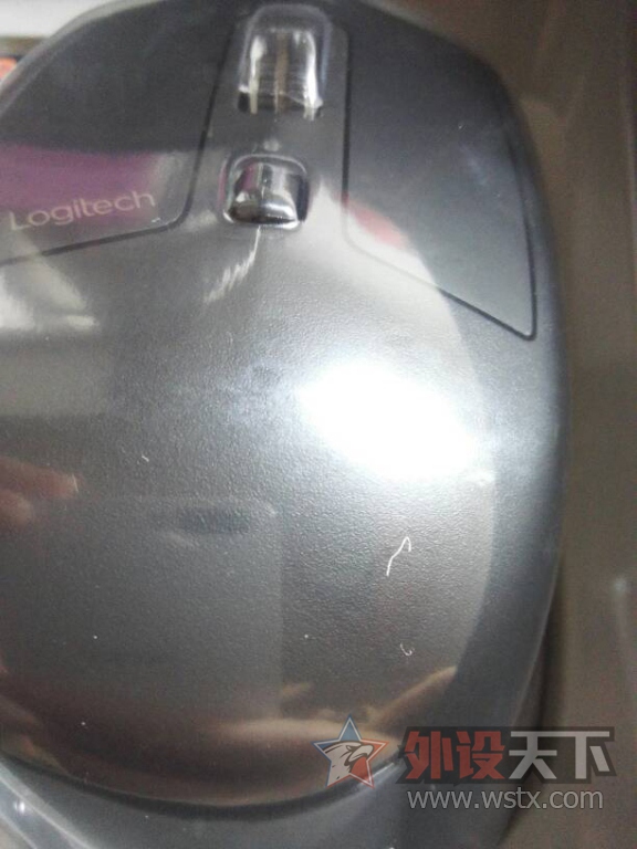 �Ǹ���ɫ�Ķ�������