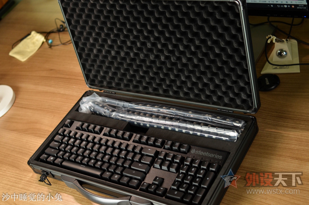 ӦеζֳǿϮSteelSeries APEX M500 MX BLUEе