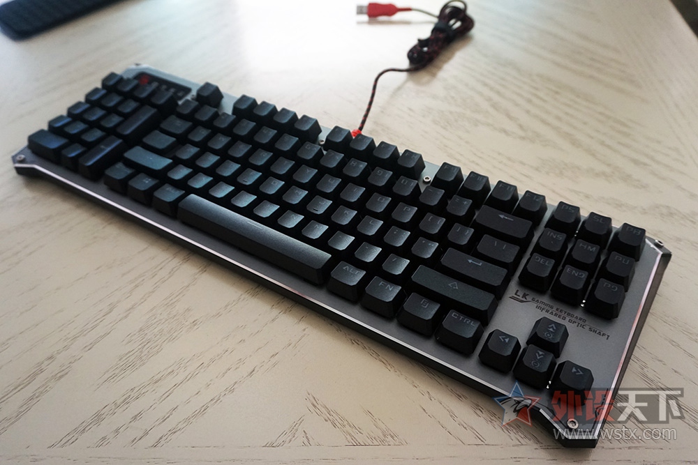 ׵ĹᡪѪB845RRGB羺е鱨