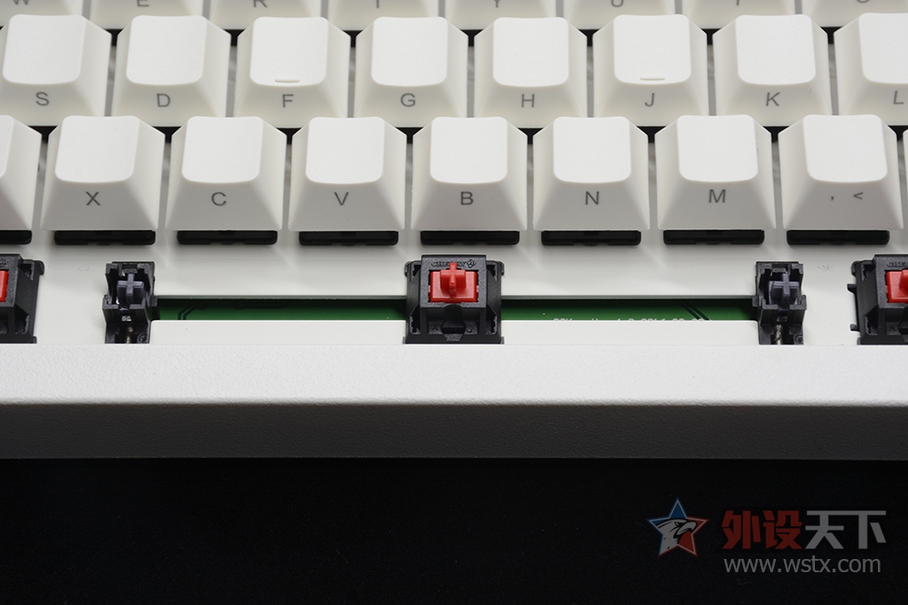 ²FC980MῪ