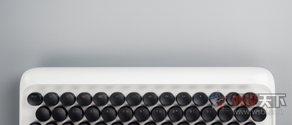 �����ӡ�lofree DOT������е�������⣺ż������ʵ���ɵĶ���