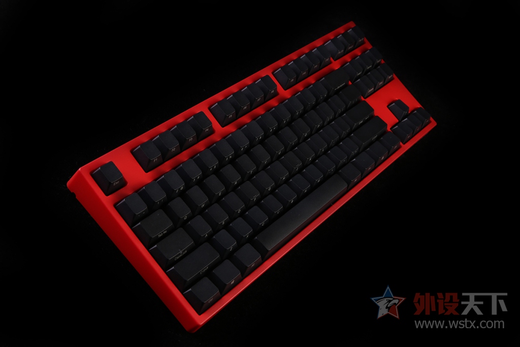  ɧһ֡²FC750Rɫ޶е̿ͼ