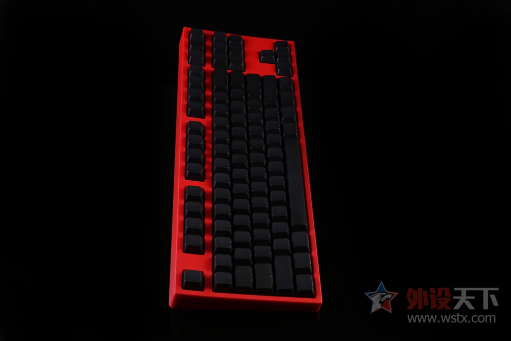  ɧһ֡²FC750Rɫ޶е̿ͼ