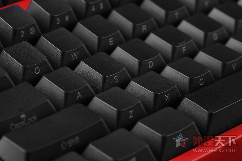  ɧһ֡²FC750Rɫ޶е̿ͼ