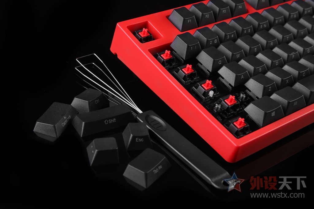  ɧһ֡²FC750Rɫ޶е̿ͼ