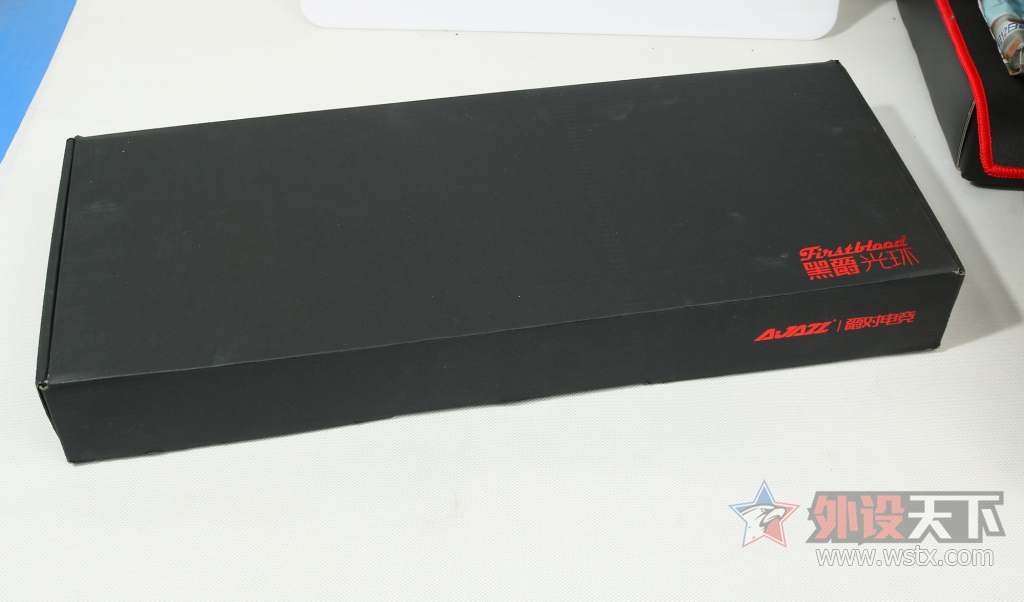 ��л���������ھ�AK60RGB��