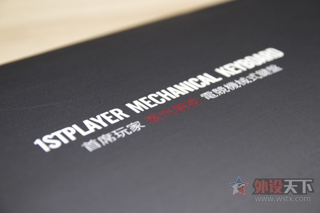 �羺���棬��ϯ���������˿ɻ����е���̳�����