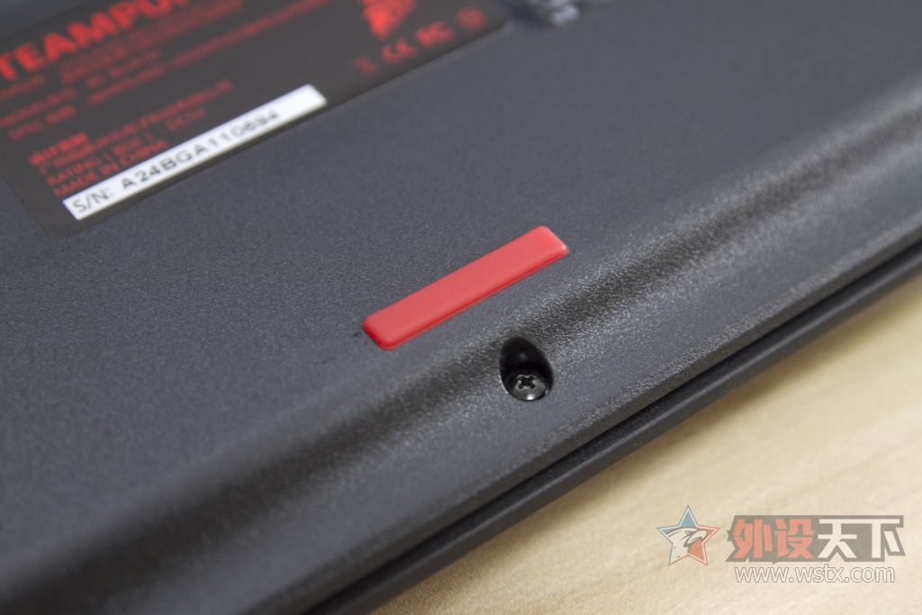 �羺���棬��ϯ���������˿ɻ����е���̳�����