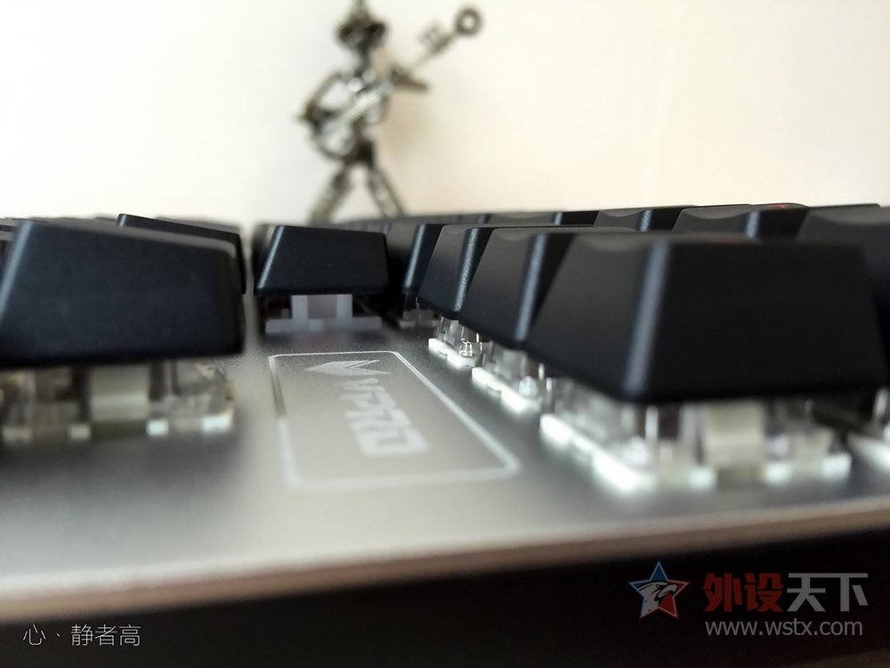 99Ԫ������ߡ����װ�V500�Ͻ���е��������