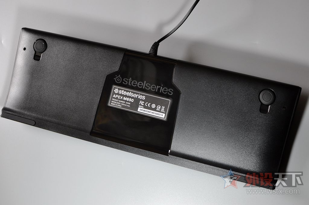 ԼսRGBⰵ⣬APEX M650