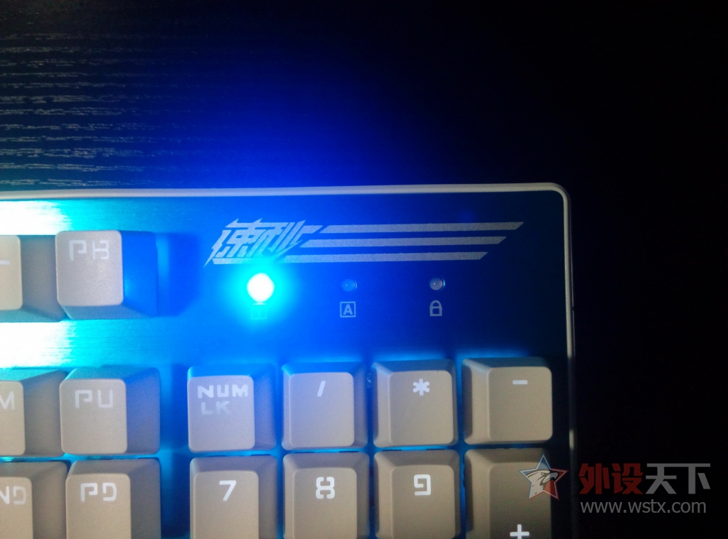 S100ɫ˿忭ɫ׵ƿ