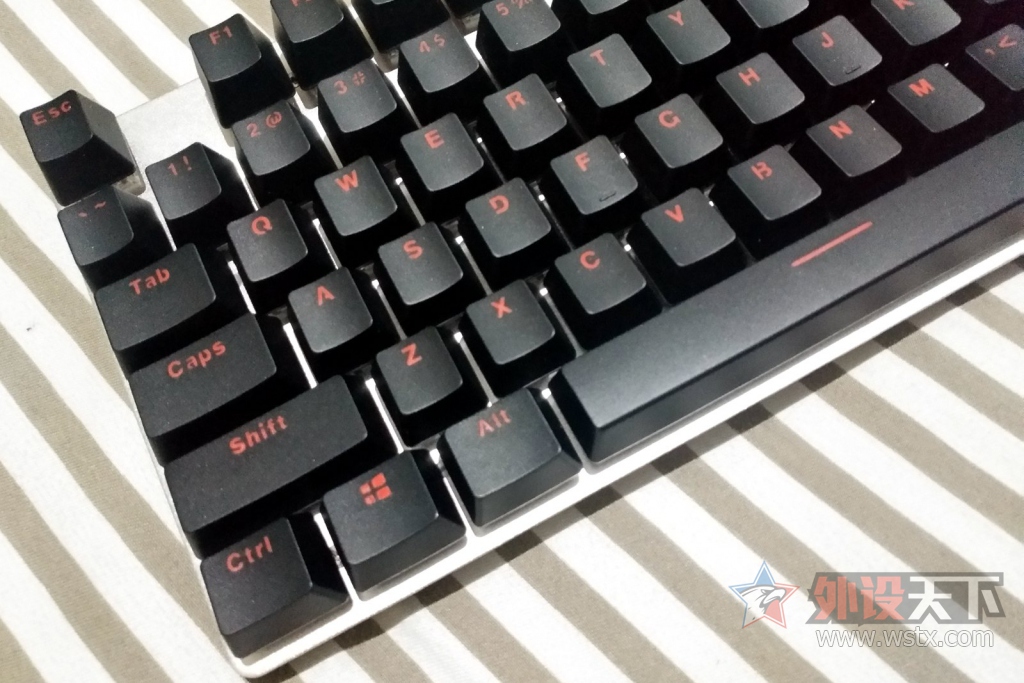 ϢϢװV500ϽϷе99Ԫ