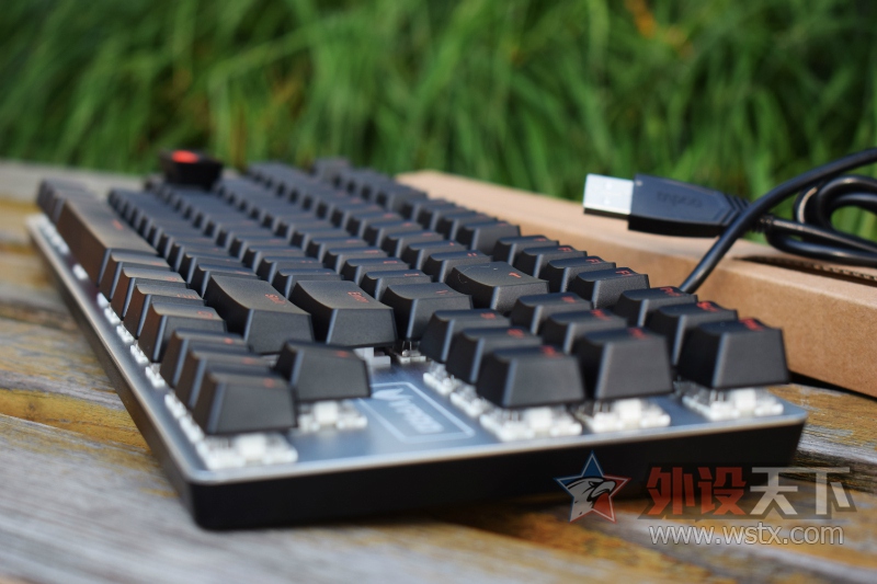 ֱ����е���̵׼ۣ�99Ԫ�װ�V500�Ͻ���е���̲������