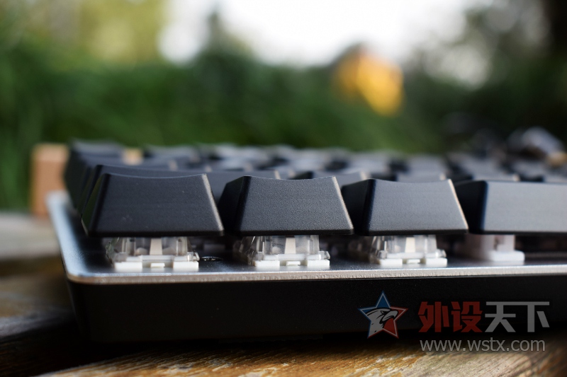 ֱ����е���̵׼ۣ�99Ԫ�װ�V500�Ͻ���е���̲������