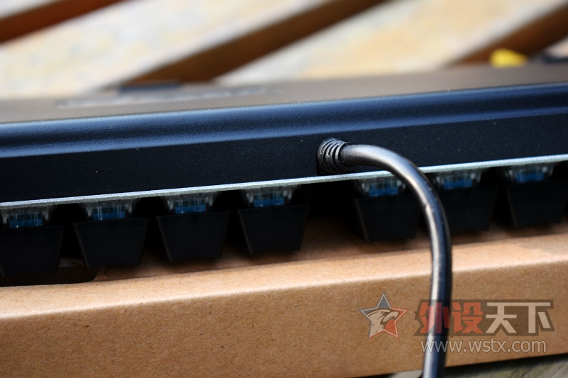 ֱ����е���̵׼ۣ�99Ԫ�װ�V500�Ͻ���е���̲������