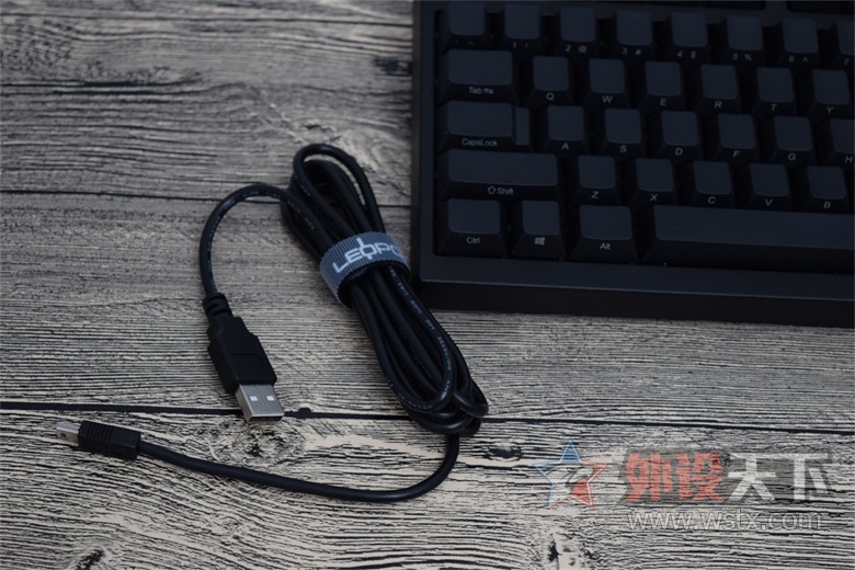 ������衰�����ڣ�����LEOPOLD���²���FC980M