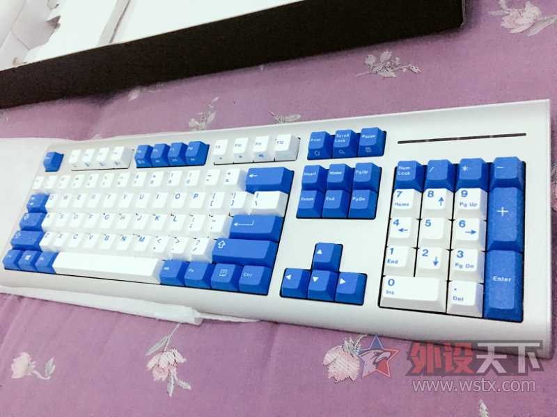 һѿԼļ̡GMK UNIQEY Q100