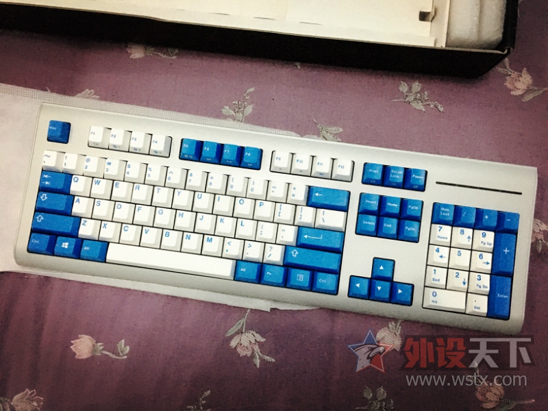 һѿԼļ̡GMK UNIQEY Q100