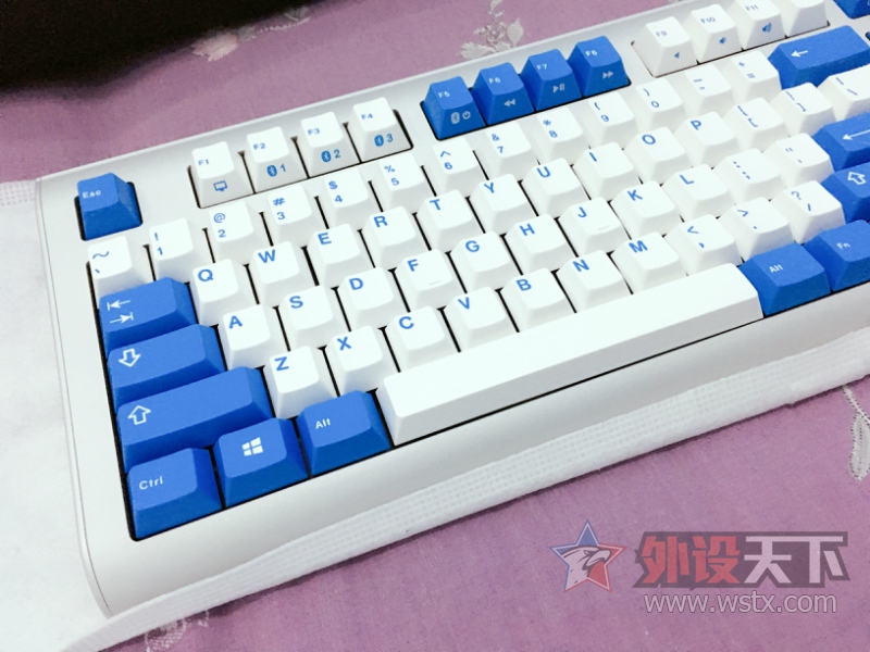 һѿԼļ̡GMK UNIQEY Q100