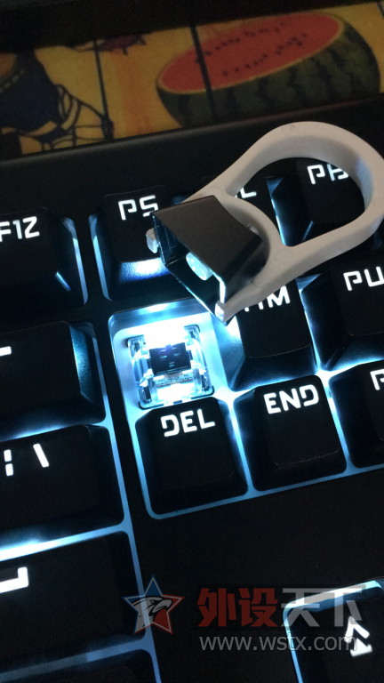 ����ʹV1�ĵƹ�����