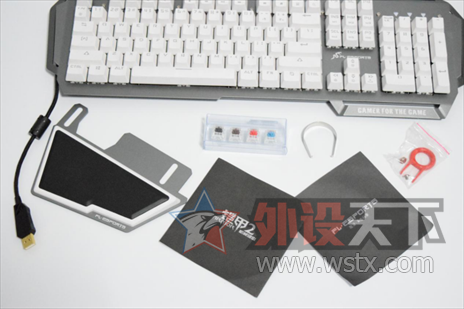 ����104���Ĳ�ͬ�ָ� �����е����2�����⣺