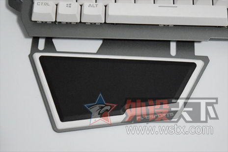 ����104���Ĳ�ͬ�ָ� �����е����2�����⣺