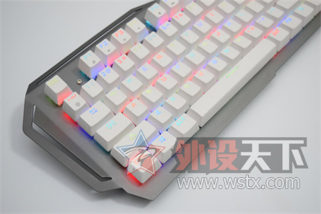 ����104���Ĳ�ͬ�ָ� �����е����2�����⣺