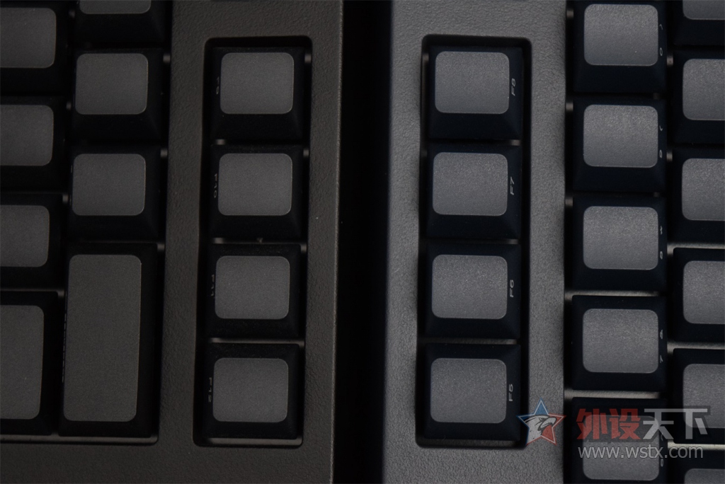 ���ˣ����Ǻ������������ģ�  leopold FC980M ���汾��̸