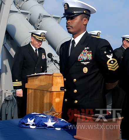 ���ˣ����Ǻ������������ģ�  leopold FC980M ���汾��̸