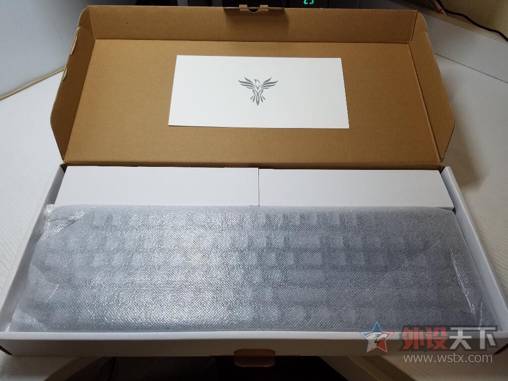 Feenix--autore Mechanical Keyboard 2017  С
