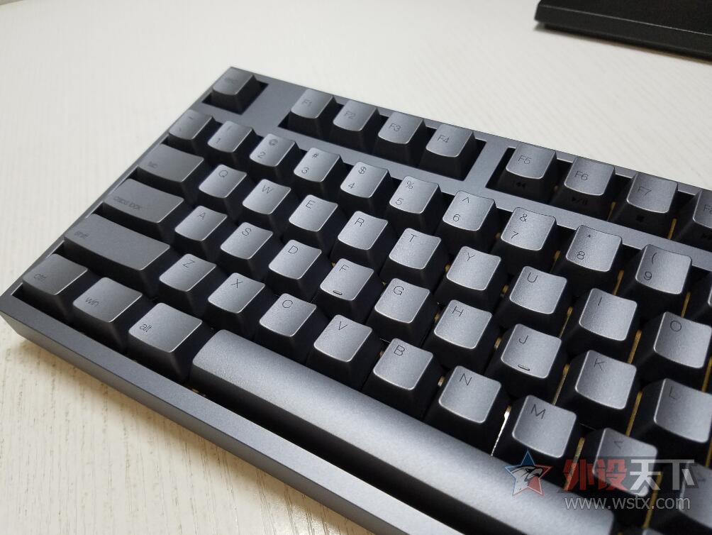 Feenix--autore Mechanical Keyboard 2017  С