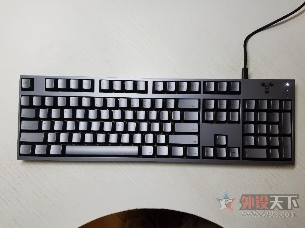 Feenix--autore Mechanical Keyboard 2017  С