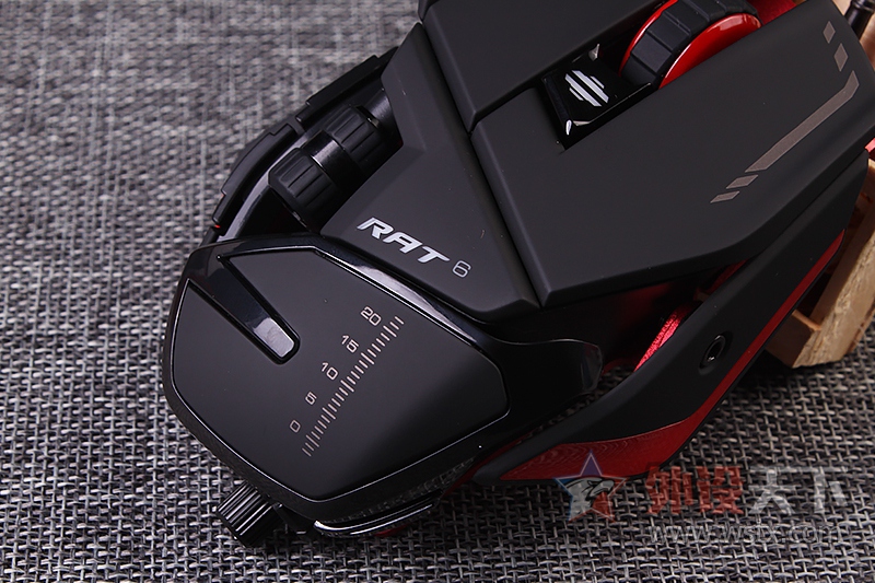 ߶Сʨ Mad Catz RAT6 ʹ