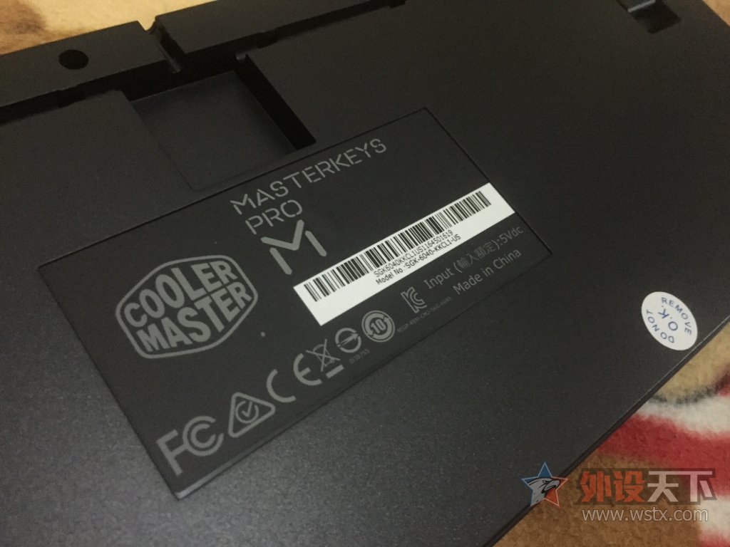 Masterkeys Pro M RGB 92е ײ