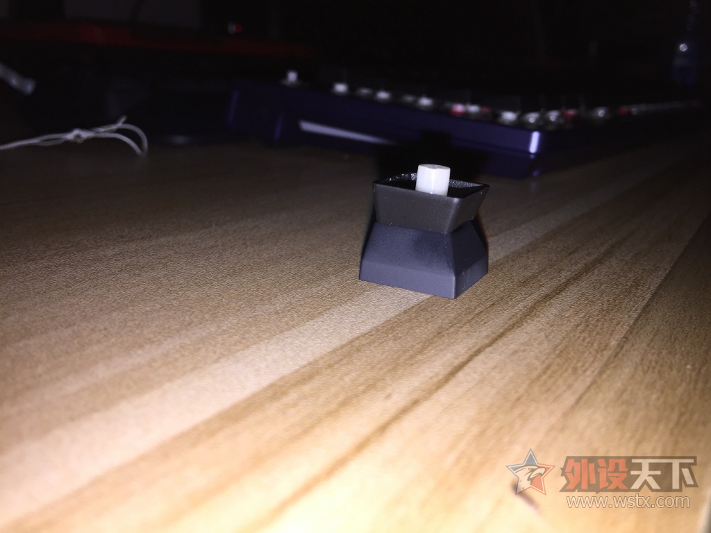 Ducky Shine6 RGB Ὺ