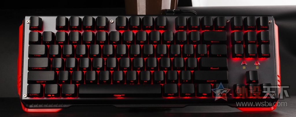 ����300Ԫ  ž������ͦˬ